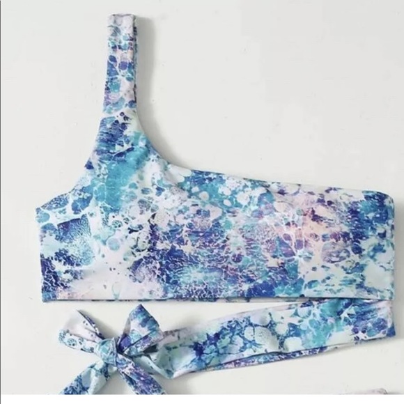 SHEIN Other - 2/$10 SHEIN bikini top